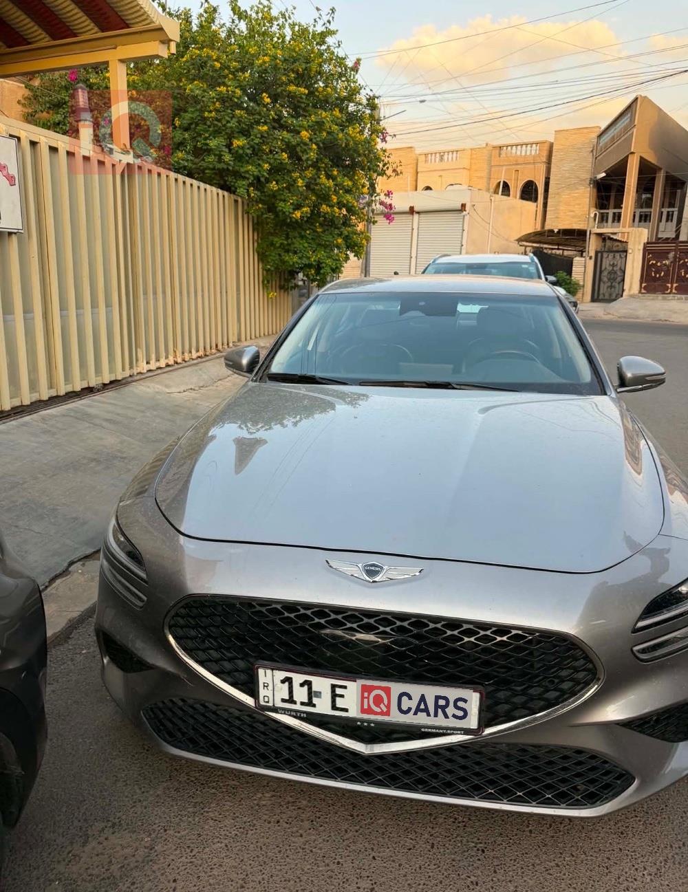 جنسس G70
